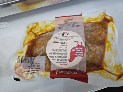 RedMart Lemon Herbs Marinated Chicken Boneless Breast (No MSG – Halal – Airfryer Ready) – Frozen, 2 Packs Total 1kg photo review